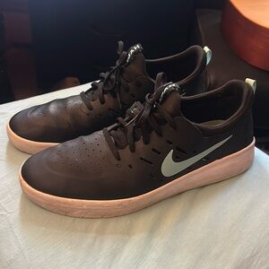 Nike SB Nyjah Free 2